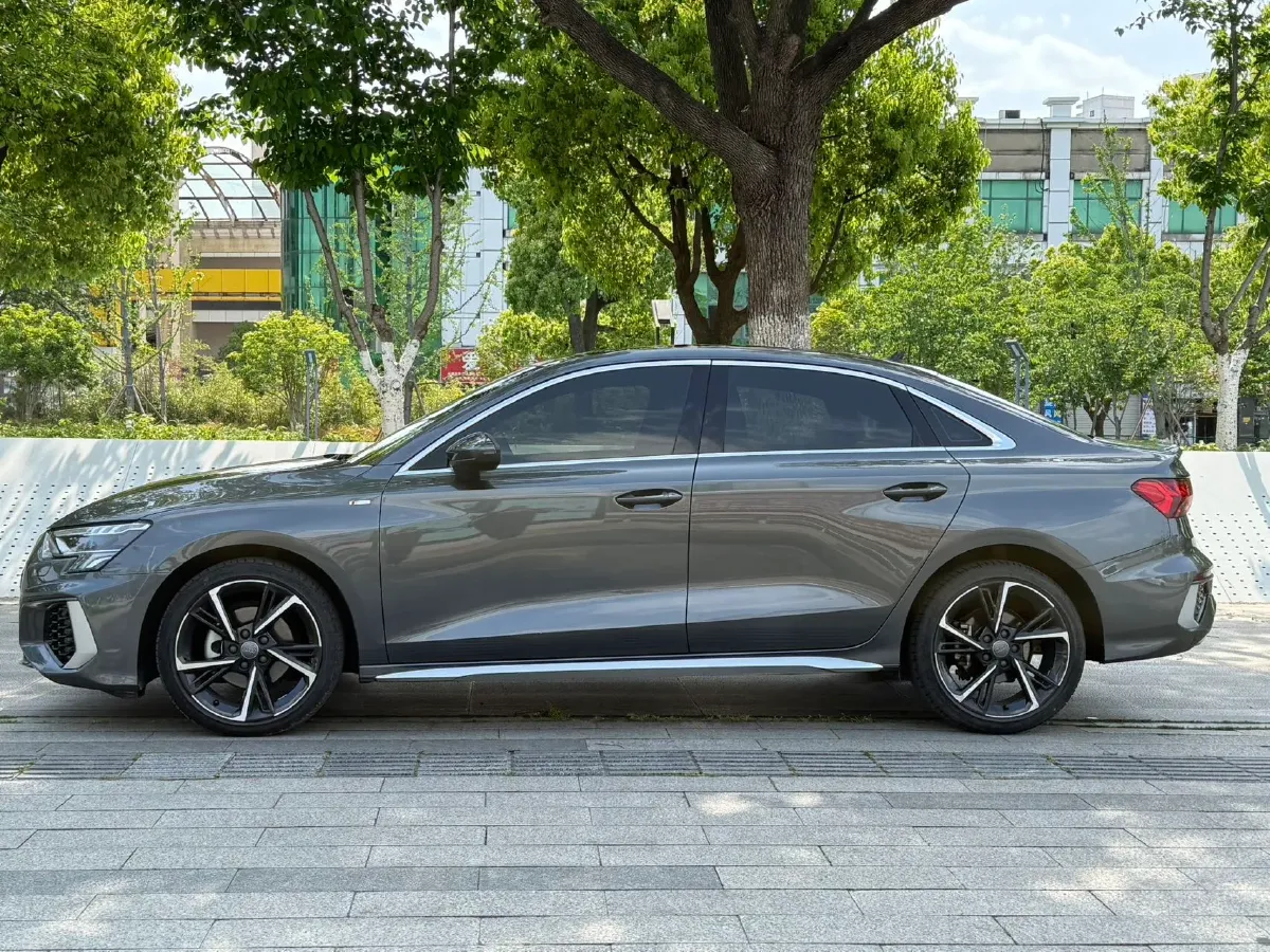 2021 Audi A3 1.4T 150HP L4 7DCT,autocango,china used car exporter,china ev exporter,chinese used car exporter,chinese used ev exporter