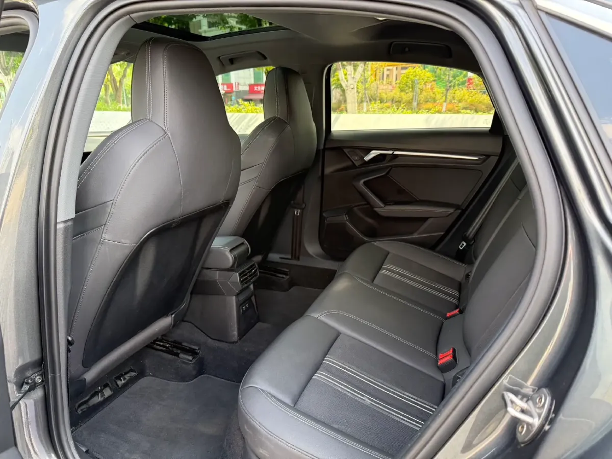 2021 Audi A3 1.4T 150HP L4 7DCT,autocango,china used car exporter,china ev exporter,chinese used car exporter,chinese used ev exporter