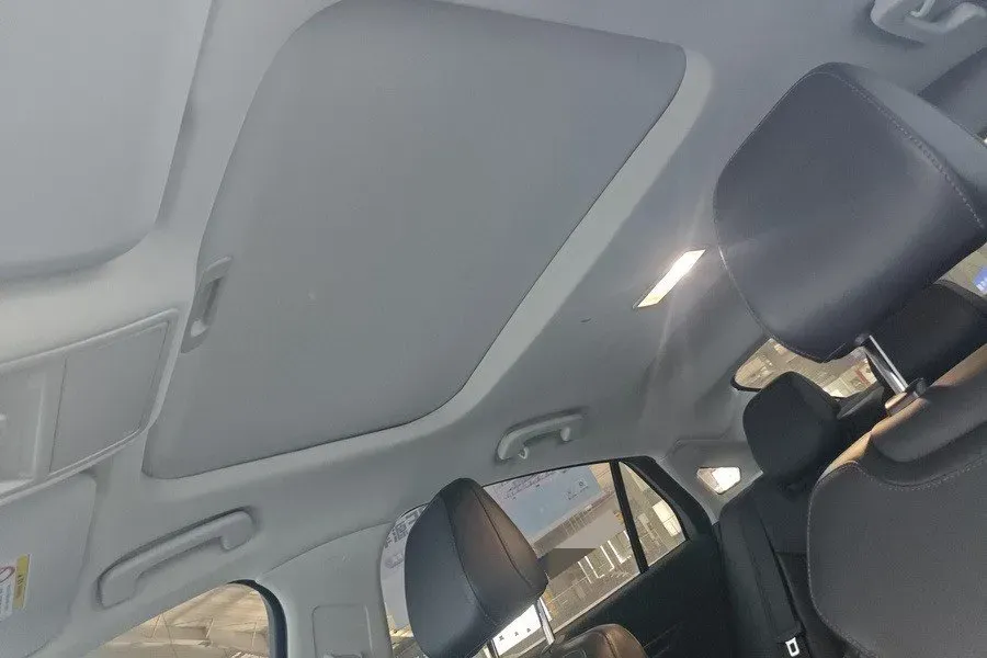 2025 Ford Mondeo 2.0T 254HP L4 8AT,autocango,china used car exporter,china ev exporter,chinese used car exporter,chinese used ev exporter