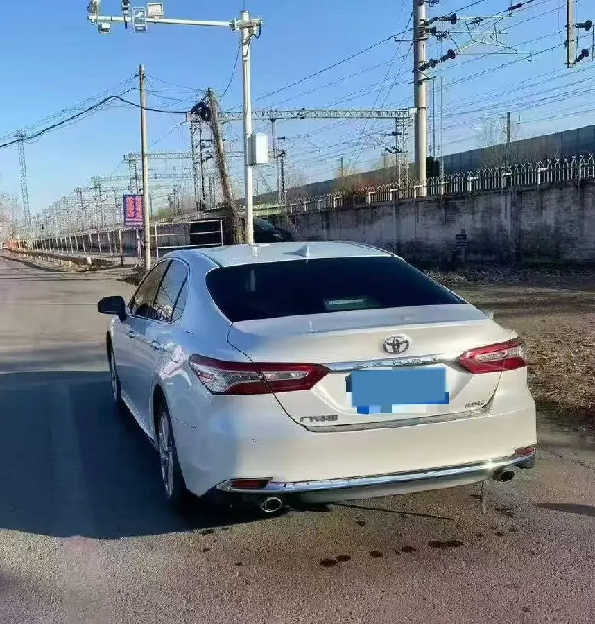 2022 Toyota Camry 2.0L 178HP L4 CVT,autocango,china used car exporter,china ev exporter,chinese used car exporter,chinese used ev exporter