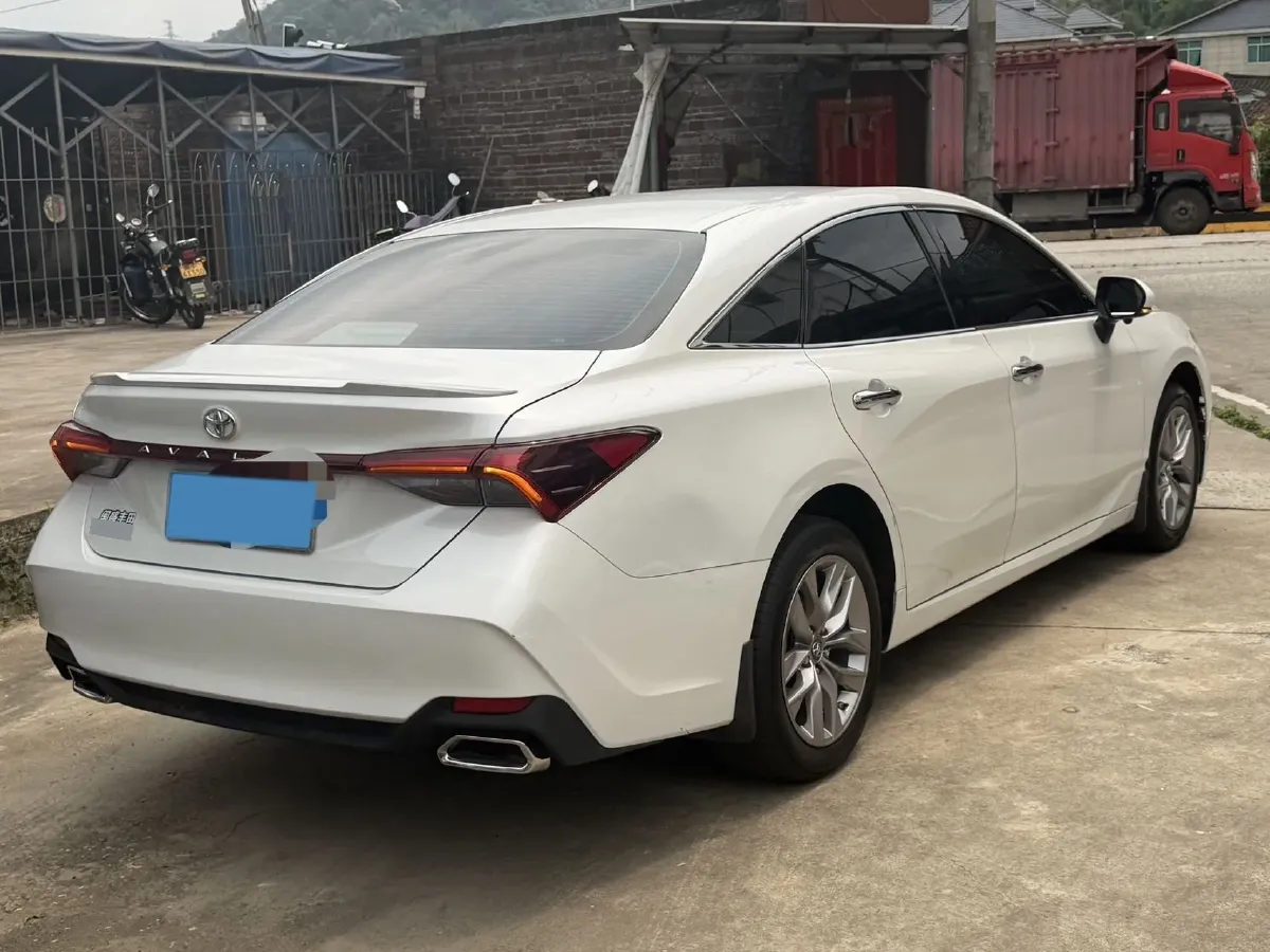 2021 Toyota Avalon 2.5L 209HP L4 8AT,autocango,china used car exporter,china ev exporter,chinese used car exporter,chinese used ev exporter