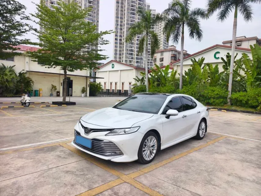 2019 Toyota Camry 2.5L 209HP L4 8AT,autocango,china used car exporter,china ev exporter,chinese used car exporter,chinese used ev exporter