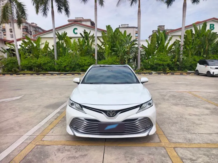 2019 Toyota Camry 2.5L 209HP L4 8AT,autocango,china used car exporter,china ev exporter,chinese used car exporter,chinese used ev exporter