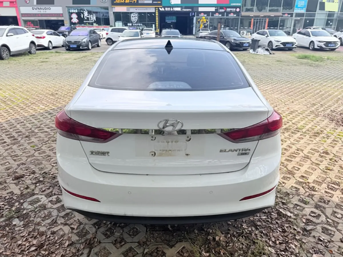2016 Hyundai Elantra 1.6L 130HP L4 6AT,autocango,china used car exporter,china ev exporter,chinese used car exporter,chinese used ev exporter