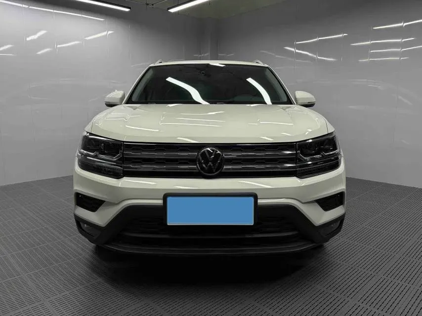 2022 MAXUS XinTu V90 2.0T 150HP L4 6AT,autocango,china used car exporter,china ev exporter,chinese used car exporter,chinese used ev exporter