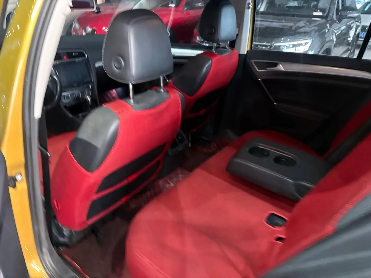 2018 Volkswagen Golf 1.4T 131HP L4 7DCT,autocango,china used car exporter,china ev exporter,chinese used car exporter,chinese used ev exporter