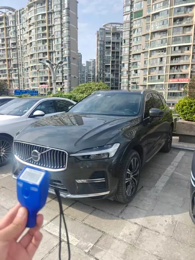 2022 Volvo XC60 2.0T 250HP L4 8AT,autocango,china used car exporter,china ev exporter,chinese used car exporter,chinese used ev exporter