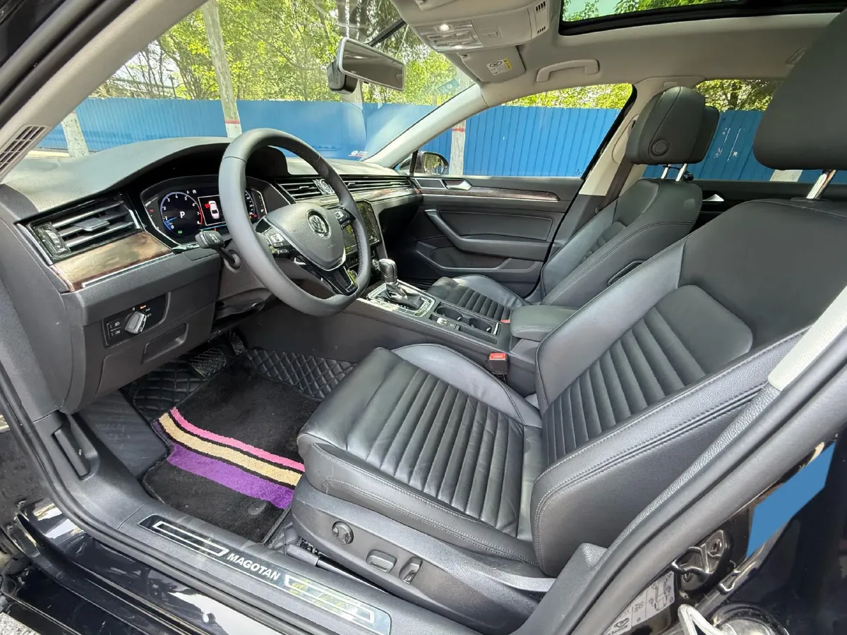 2019 Chevrolet Malibu XL 2.0T 241HP L4 9AT,autocango,china used car exporter,china ev exporter,chinese used car exporter,chinese used ev exporter