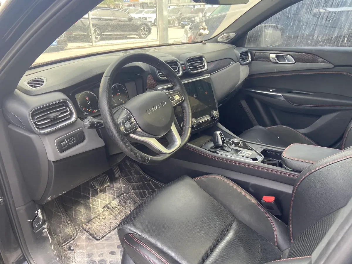 2019 LYNK&CO 01 2.0T 190HP L4 6AT,autocango,china used car exporter,china ev exporter,chinese used car exporter,chinese used ev exporter