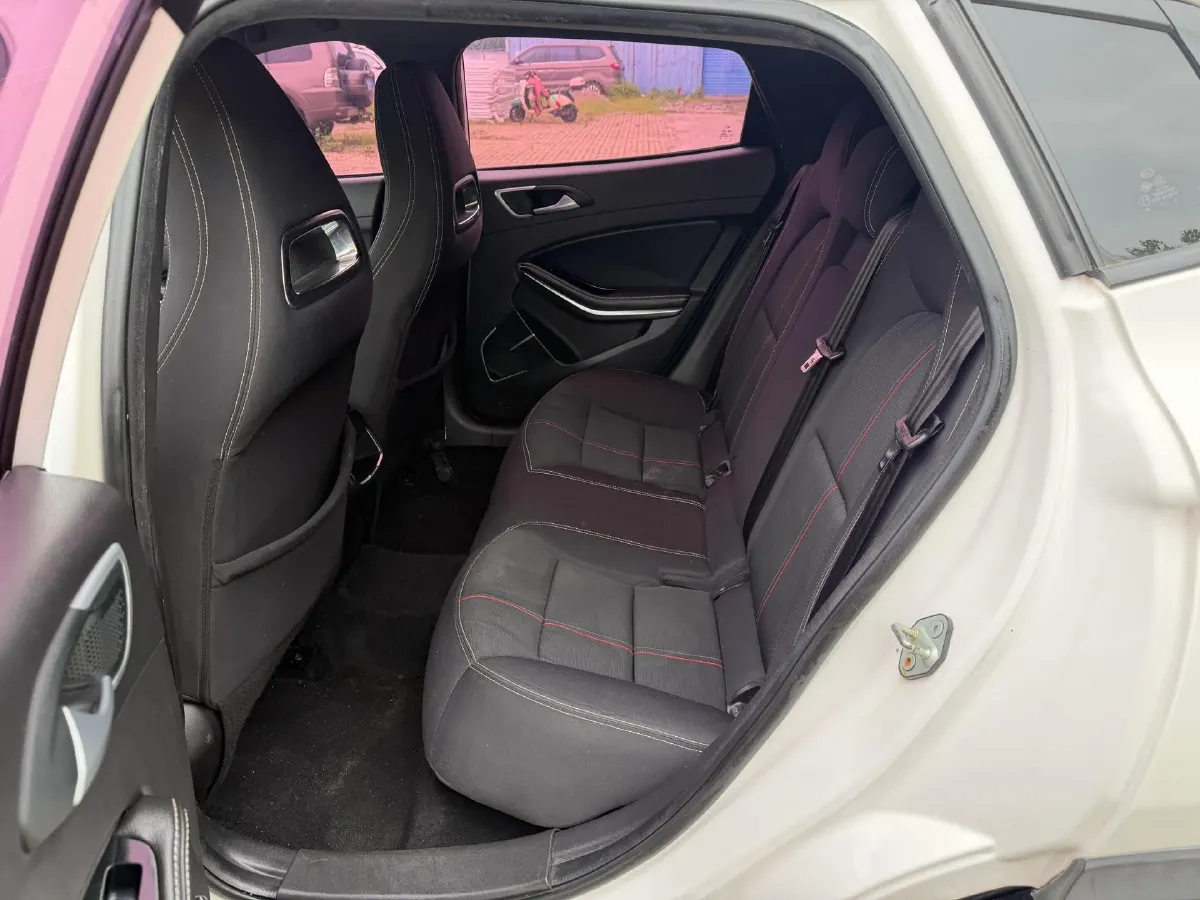 2018 Landwind XiaoYao 1.5T 163HP L4 CVT,autocango,china used car exporter,china ev exporter,chinese used car exporter,chinese used ev exporter