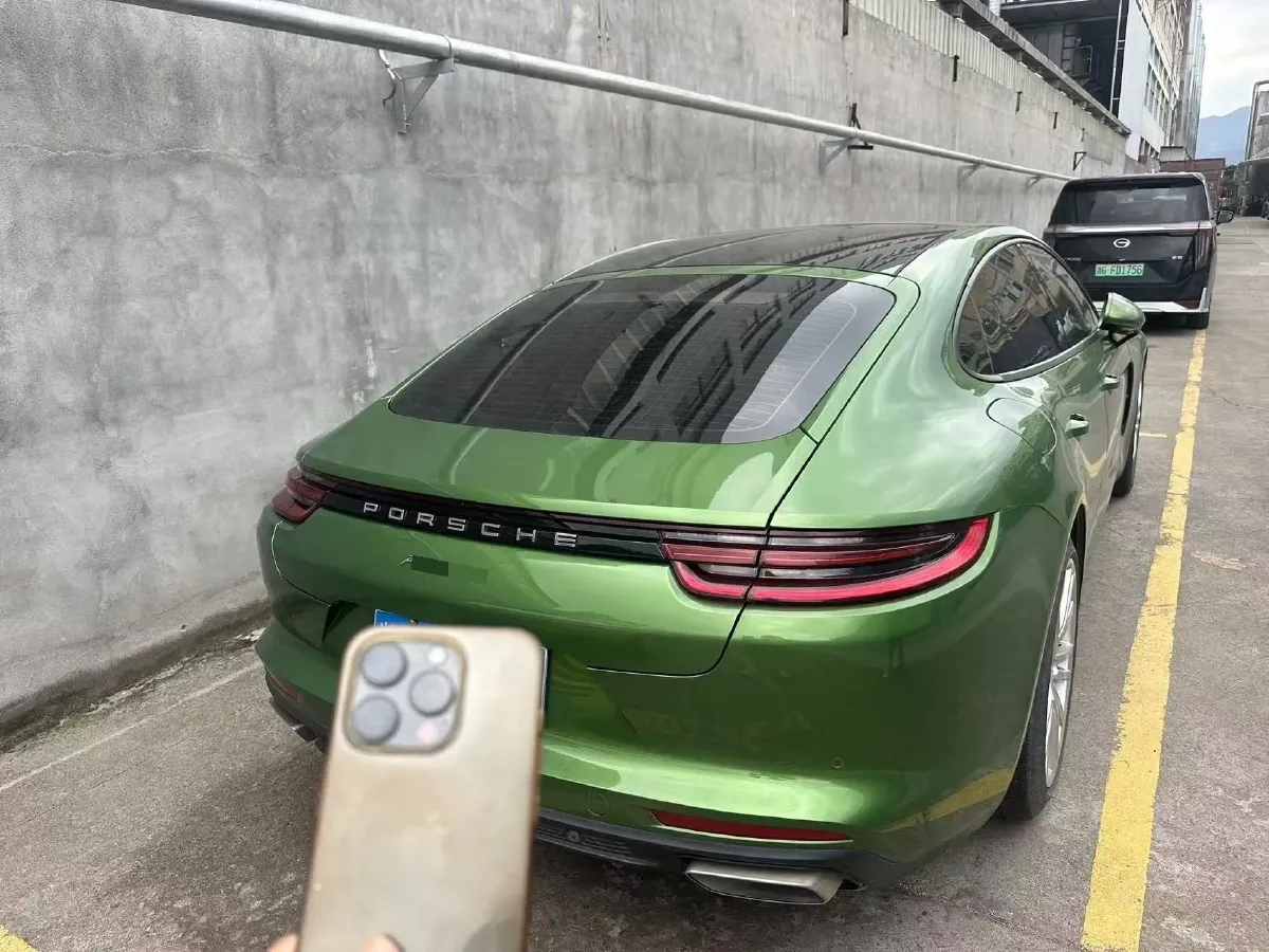 2019 Porsche Panamera 2.9T 330HP V6 8DCT,autocango,china used car exporter,china ev exporter,chinese used car exporter,chinese used ev exporter