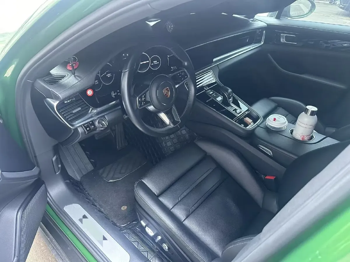 2019 Porsche Panamera 2.9T 330HP V6 8DCT,autocango,china used car exporter,china ev exporter,chinese used car exporter,chinese used ev exporter