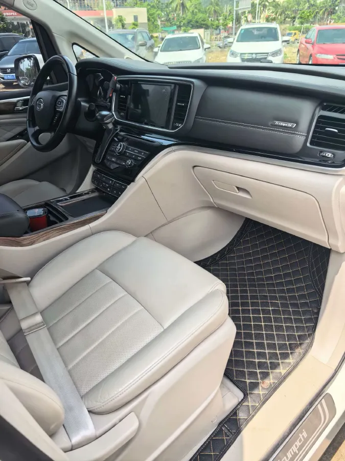 2020 GAC Trumpchi M8 2.0T 252HP L4 8AT,autocango,china used car exporter,china ev exporter,chinese used car exporter,chinese used ev exporter