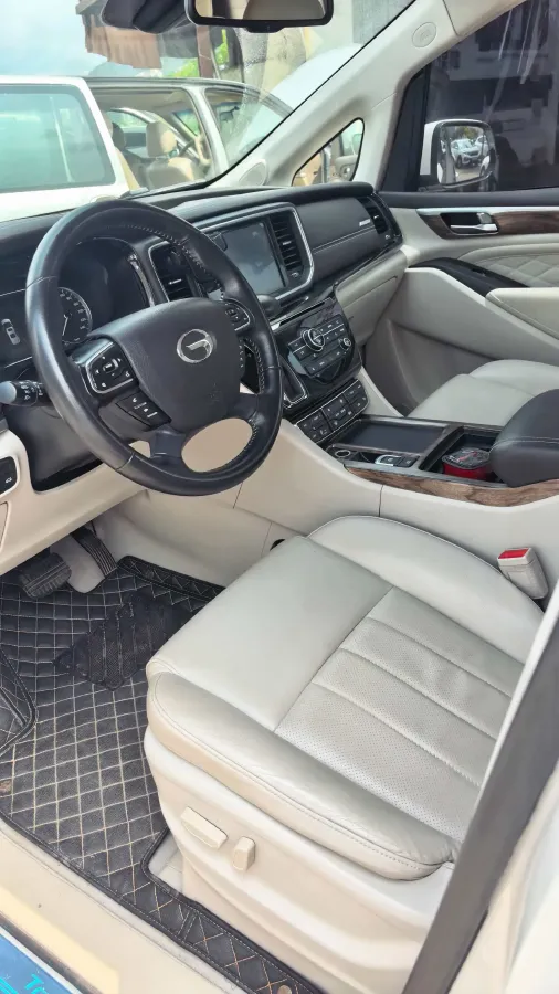 2020 GAC Trumpchi M8 2.0T 252HP L4 8AT,autocango,china used car exporter,china ev exporter,chinese used car exporter,chinese used ev exporter