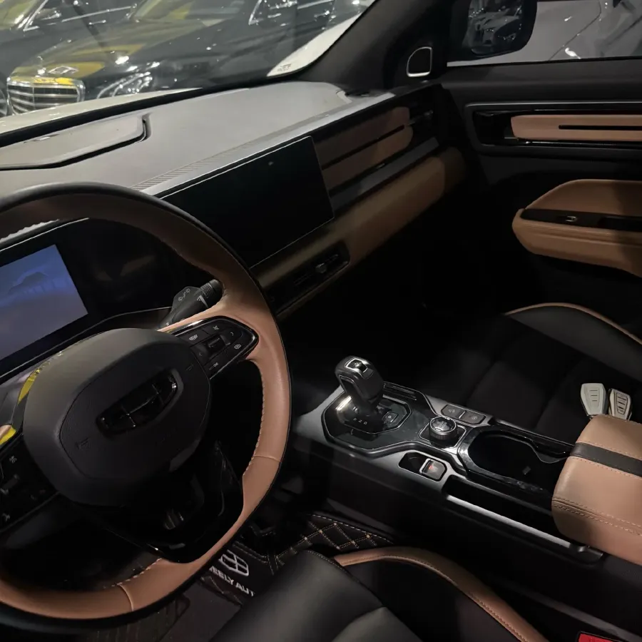 2023 Geely ICON 1.5T 181HP L4 7DCT,autocango,china used car exporter,china ev exporter,chinese used car exporter,chinese used ev exporter