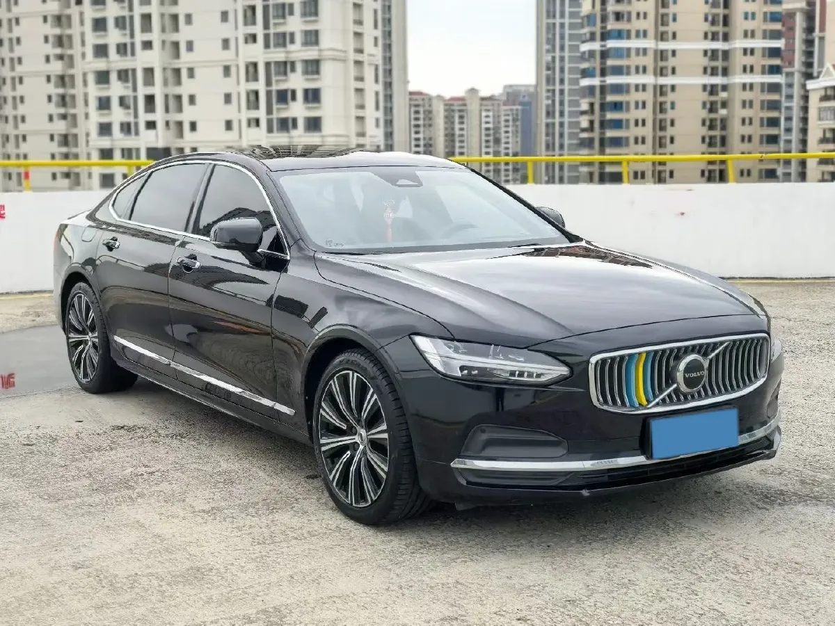 2022 Volvo S90 2.0T 250HP L4 8AT,autocango,china used car exporter,china ev exporter,chinese used car exporter,chinese used ev exporter