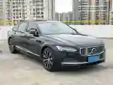 2022 Volvo S90 2.0T 250HP L4 8AT