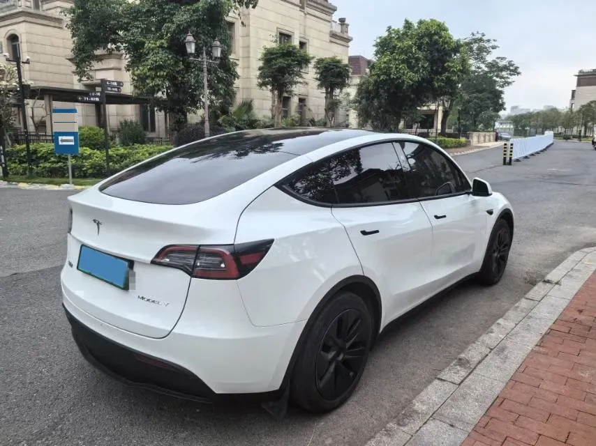 2024 Iveco OuSheng BEV 77.28KWH,autocango,china used car exporter,china ev exporter,chinese used car exporter,chinese used ev exporter