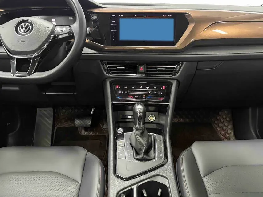 2022 MAXUS XinTu V90 2.0T 150HP L4 6AT,autocango,china used car exporter,china ev exporter,chinese used car exporter,chinese used ev exporter