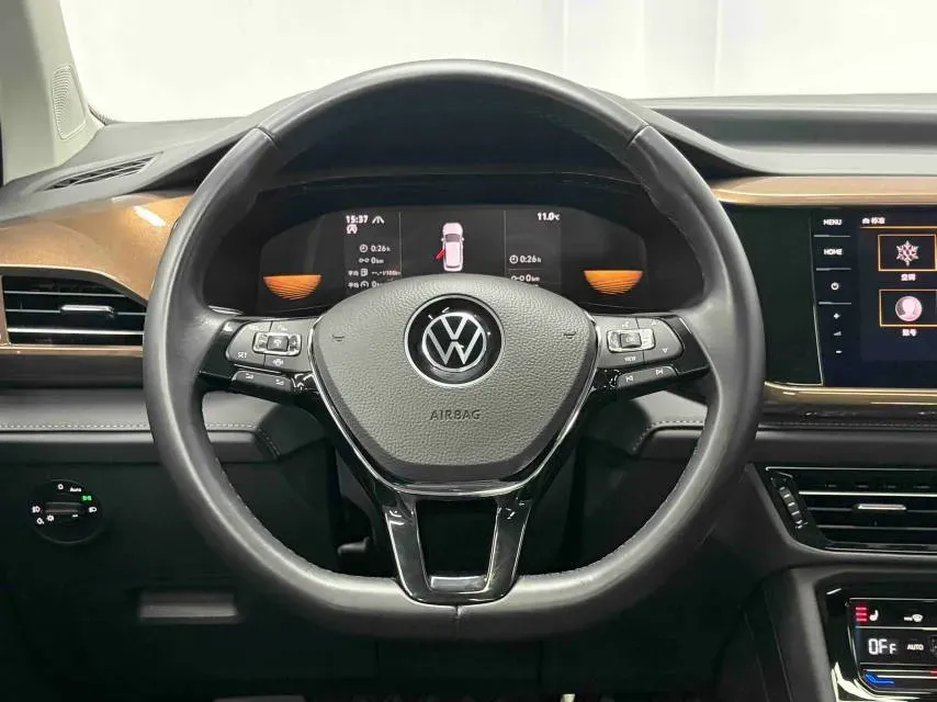 2022 MAXUS XinTu V90 2.0T 150HP L4 6AT,autocango,china used car exporter,china ev exporter,chinese used car exporter,chinese used ev exporter