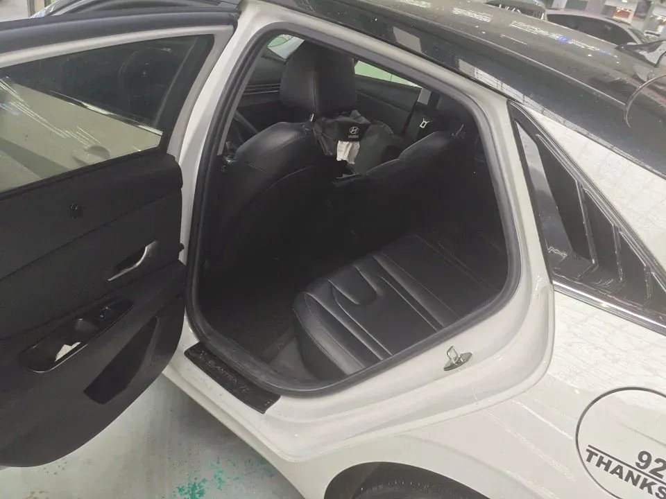 2021 Hyundai Elantra 1.5L 115HP L4 CVT,autocango,china used car exporter,china ev exporter,chinese used car exporter,chinese used ev exporter