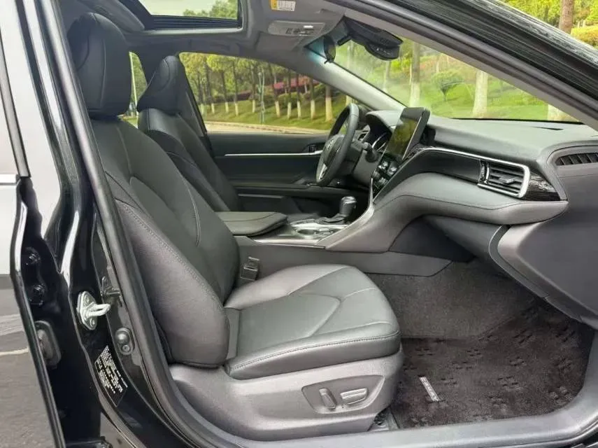 2022 Toyota Camry 2.0L 178HP L4 CVT,autocango,china used car exporter,china ev exporter,chinese used car exporter,chinese used ev exporter