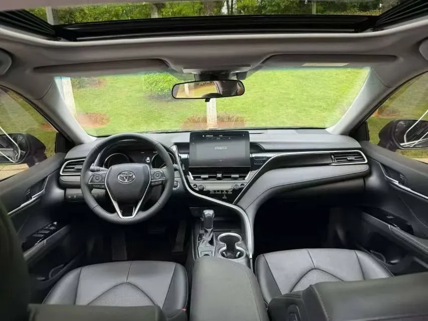 2022 Toyota Camry 2.0L 178HP L4 CVT,autocango,china used car exporter,china ev exporter,chinese used car exporter,chinese used ev exporter
