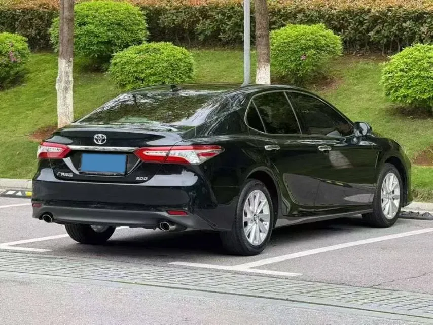 2022 Toyota Camry 2.0L 178HP L4 CVT,autocango,china used car exporter,china ev exporter,chinese used car exporter,chinese used ev exporter