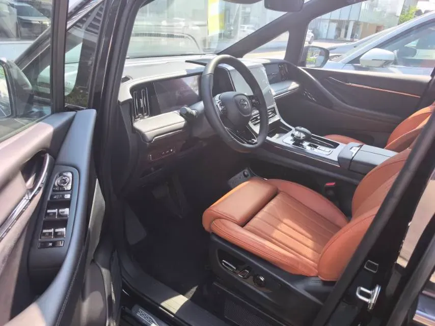 2024 GAC Trumpchi E9 2.0T 190HP L4 2DHT PHEV 25.57KWH,autocango,china used car exporter,china ev exporter,chinese used car exporter,chinese used ev exporter