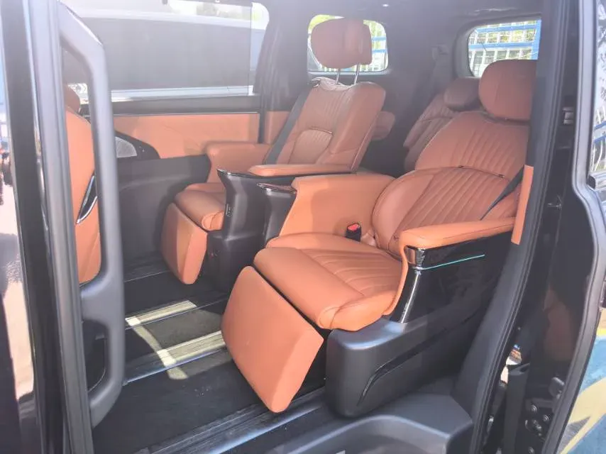 2024 GAC Trumpchi E9 2.0T 190HP L4 2DHT PHEV 25.57KWH,autocango,china used car exporter,china ev exporter,chinese used car exporter,chinese used ev exporter