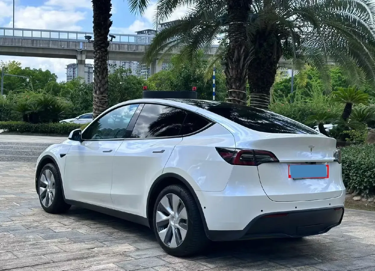 2022 Tesla Model Y BEV 60KWH,autocango,china used car exporter,china ev exporter,chinese used car exporter,chinese used ev exporter