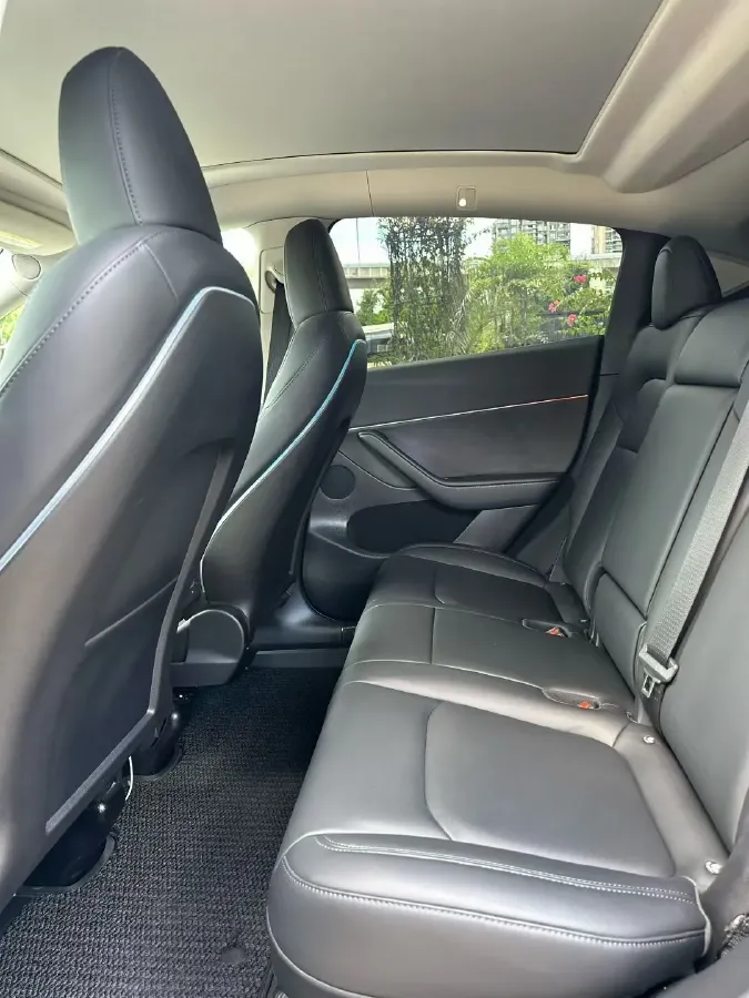 2022 Tesla Model Y BEV 60KWH,autocango,china used car exporter,china ev exporter,chinese used car exporter,chinese used ev exporter