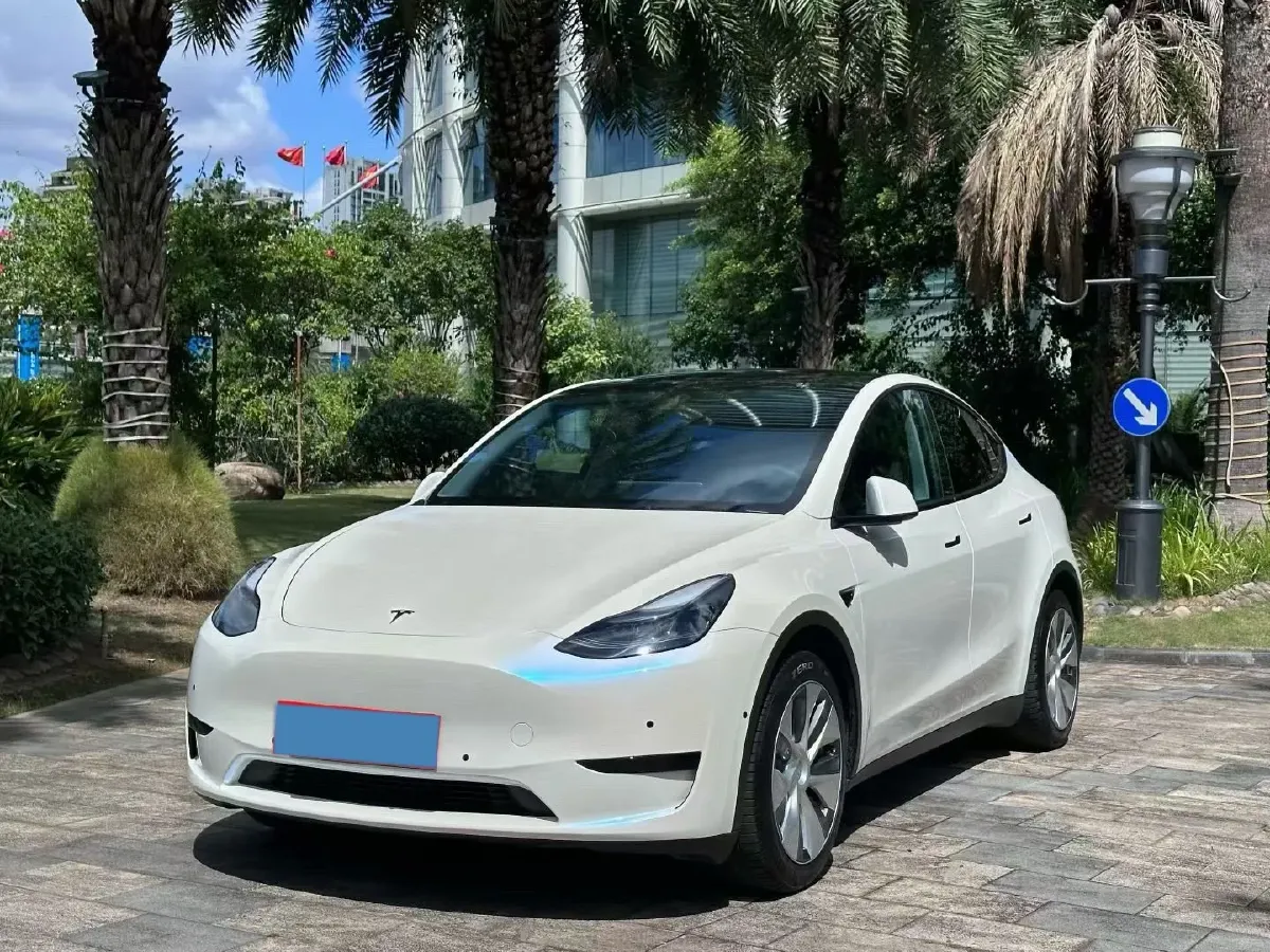 2022 Tesla Model Y BEV 60KWH,autocango,china used car exporter,china ev exporter,chinese used car exporter,chinese used ev exporter