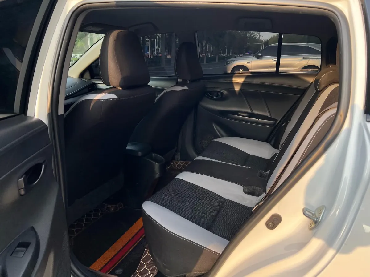 2021 Toyota Yaris L 1.5L 112HP L4 CVT,autocango,china used car exporter,china ev exporter,chinese used car exporter,chinese used ev exporter