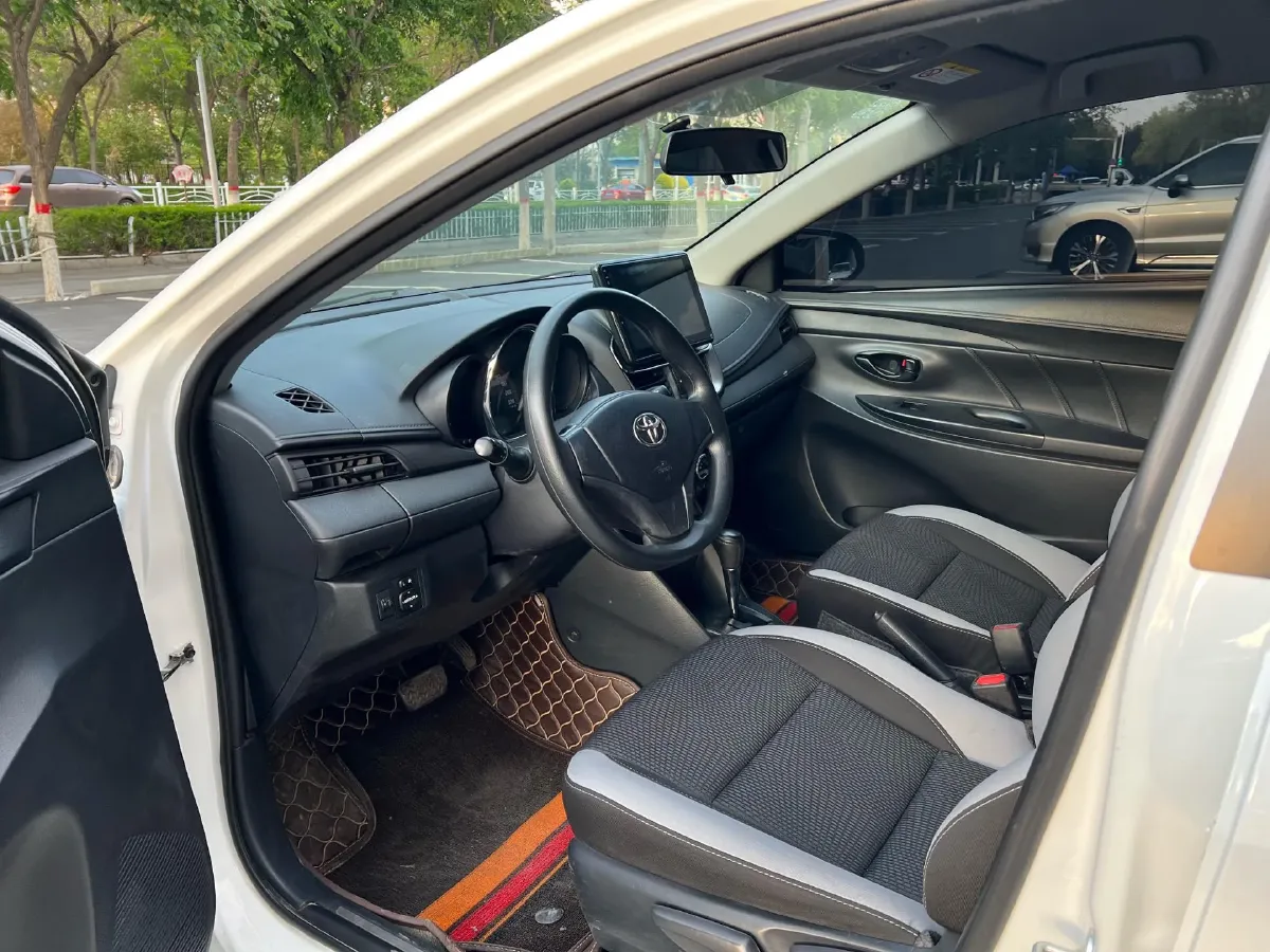 2021 Toyota Yaris L 1.5L 112HP L4 CVT,autocango,china used car exporter,china ev exporter,chinese used car exporter,chinese used ev exporter