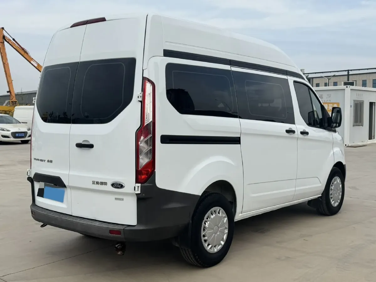 2023 JMC FuShun 2.0T 146HP L4 6MT,autocango,china used car exporter,china ev exporter,chinese used car exporter,chinese used ev exporter