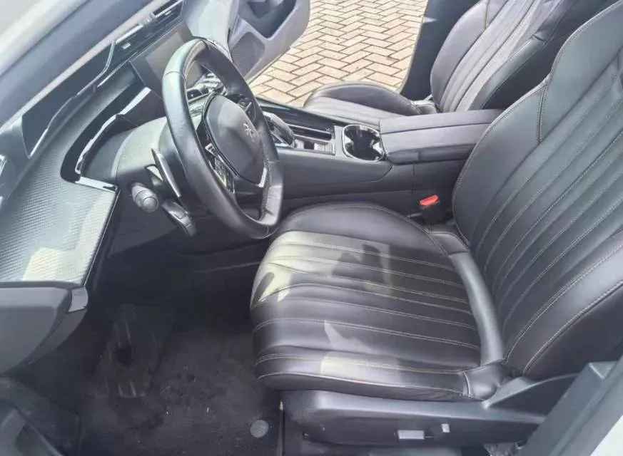 2019 Peugeot 508 1.6T 170HP L4 6AT,autocango,china used car exporter,china ev exporter,chinese used car exporter,chinese used ev exporter
