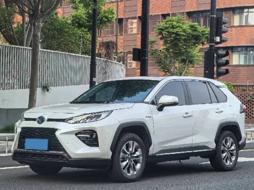 2022 Toyota Wildlander 2.5L 178HP L4 E-CVT Hybrid,autocango,china used car exporter,china ev exporter,chinese used car exporter,chinese used ev exporter