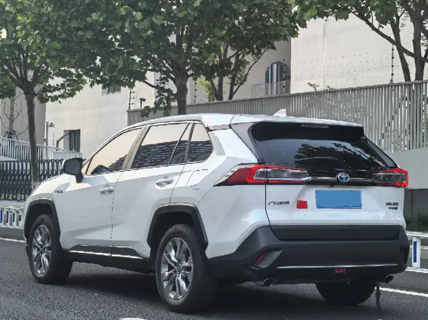 2022 Toyota Wildlander 2.5L 178HP L4 E-CVT Hybrid,autocango,china used car exporter,china ev exporter,chinese used car exporter,chinese used ev exporter