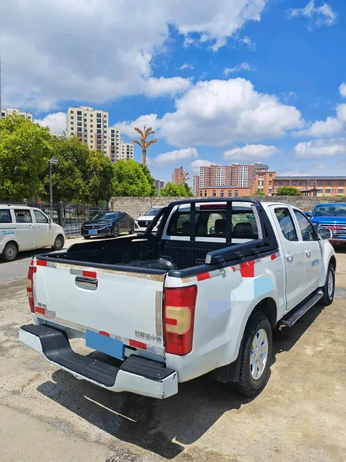 2018 Isuzu LingTuo 2.5T 129HP L4 6MT,autocango,china used car exporter,china ev exporter,chinese used car exporter,chinese used ev exporter