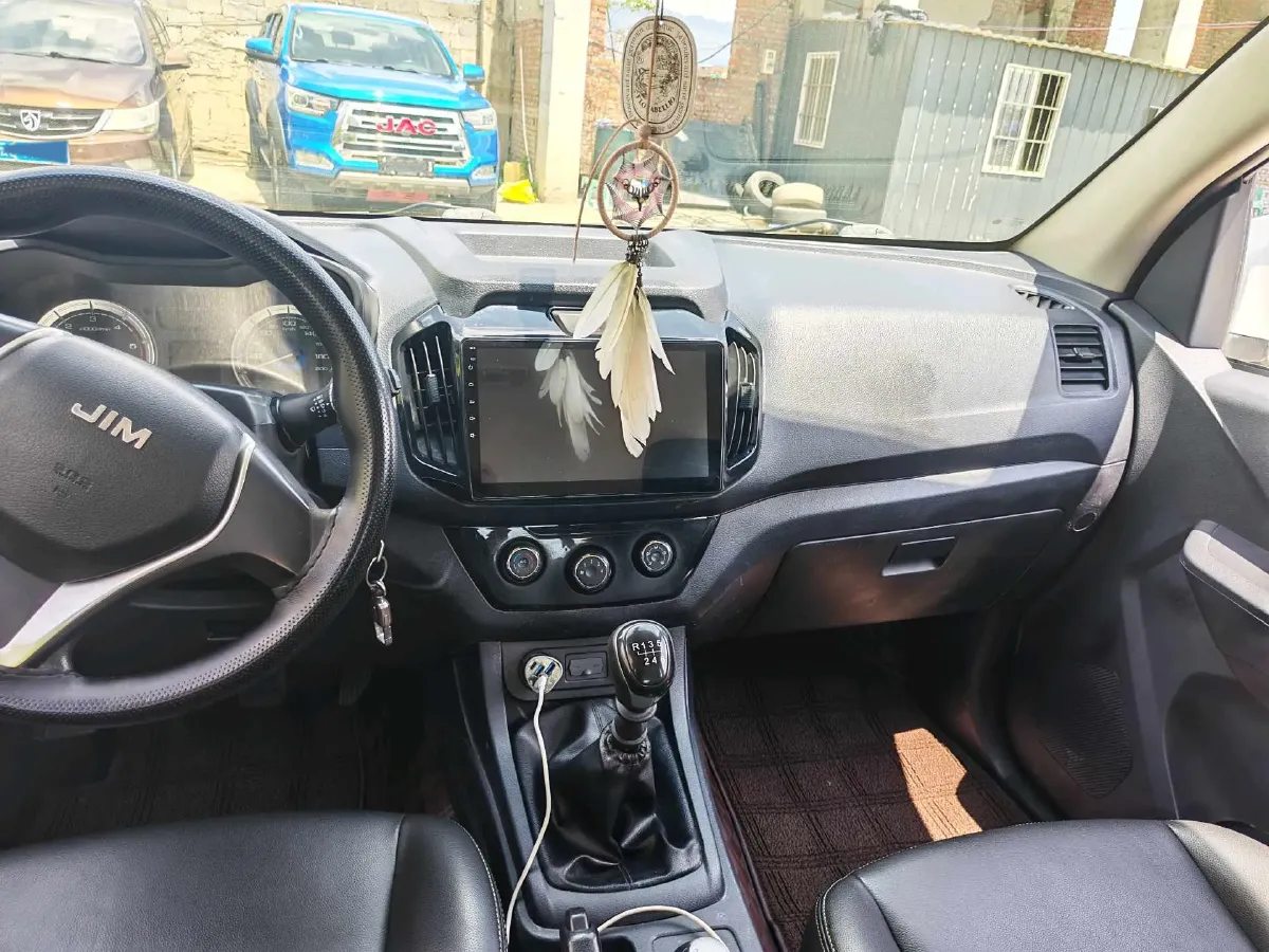 2018 Isuzu LingTuo 2.5T 129HP L4 6MT,autocango,china used car exporter,china ev exporter,chinese used car exporter,chinese used ev exporter