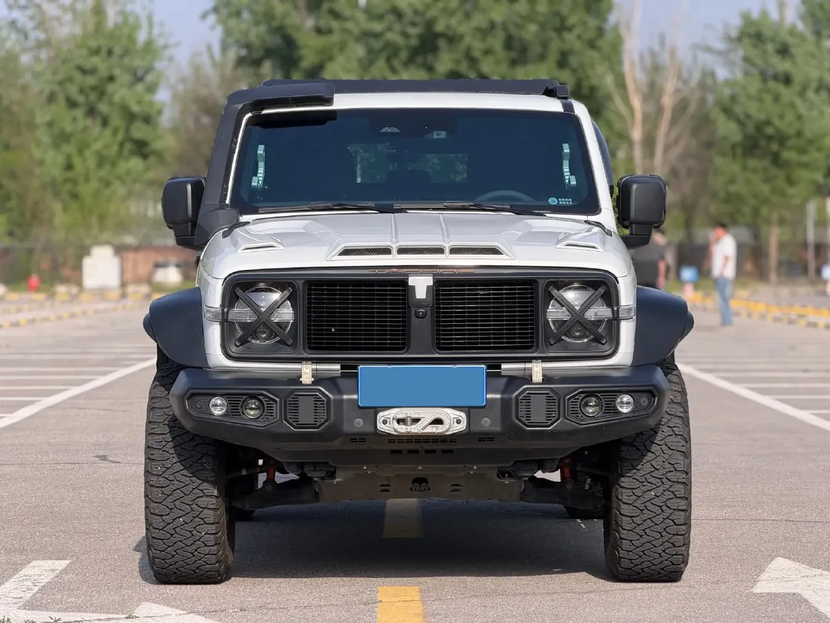 2023 Tank 300 2.0T 227HP L4 8AT,autocango,china used car exporter,china ev exporter,chinese used car exporter,chinese used ev exporter