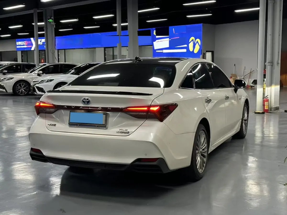2019 Toyota Avalon 2.5L 178HP L4 E-CVT Hybrid,autocango,china used car exporter,china ev exporter,chinese used car exporter,chinese used ev exporter