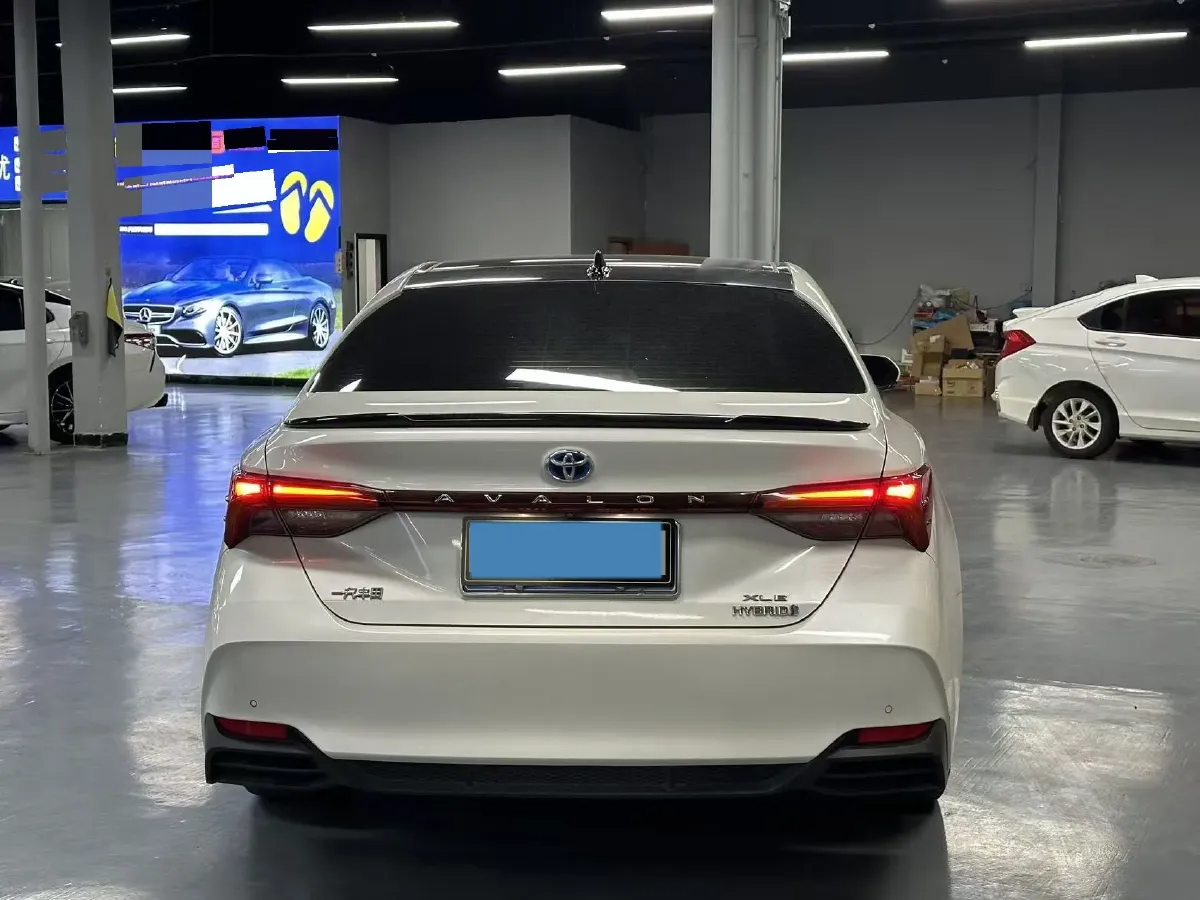 2019 Toyota Avalon 2.5L 178HP L4 E-CVT Hybrid,autocango,china used car exporter,china ev exporter,chinese used car exporter,chinese used ev exporter