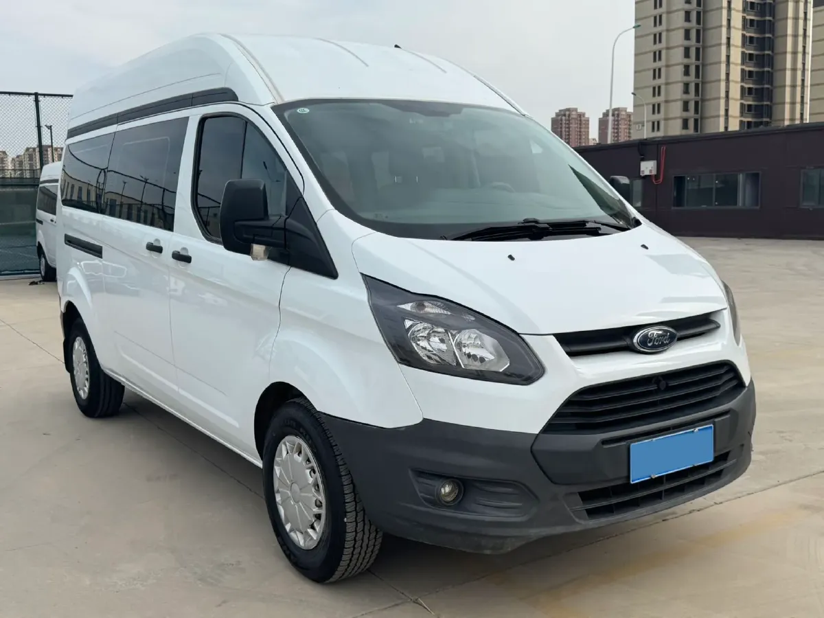 2017 Ford Transit 2.0T 202HP L4 5MT,autocango,china used car exporter,china ev exporter,chinese used car exporter,chinese used ev exporter