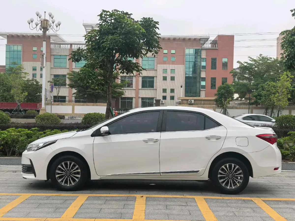 2017 Toyota Corolla 1.2T 116HP L4 CVT,autocango,china used car exporter,china ev exporter,chinese used car exporter,chinese used ev exporter