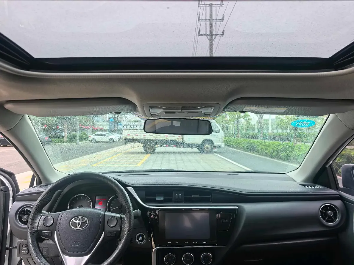 2017 Toyota Corolla 1.2T 116HP L4 CVT,autocango,china used car exporter,china ev exporter,chinese used car exporter,chinese used ev exporter