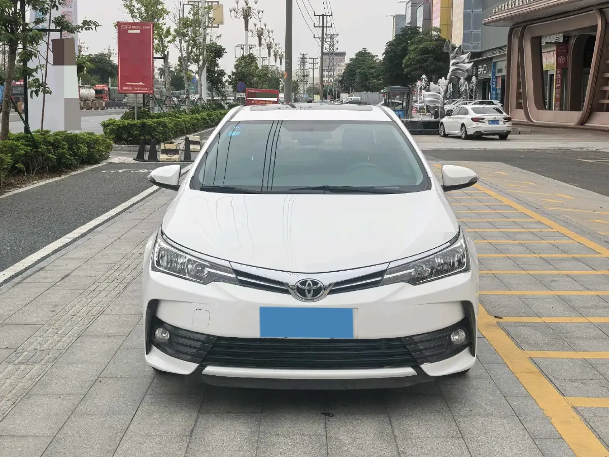 2017 Toyota Corolla 1.2T 116HP L4 CVT,autocango,china used car exporter,china ev exporter,chinese used car exporter,chinese used ev exporter