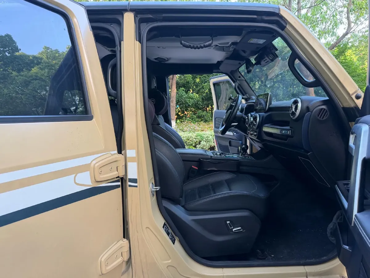 2019 Beijing BJ40 2.3T 231HP L4 6AT,autocango,china used car exporter,china ev exporter,chinese used car exporter,chinese used ev exporter