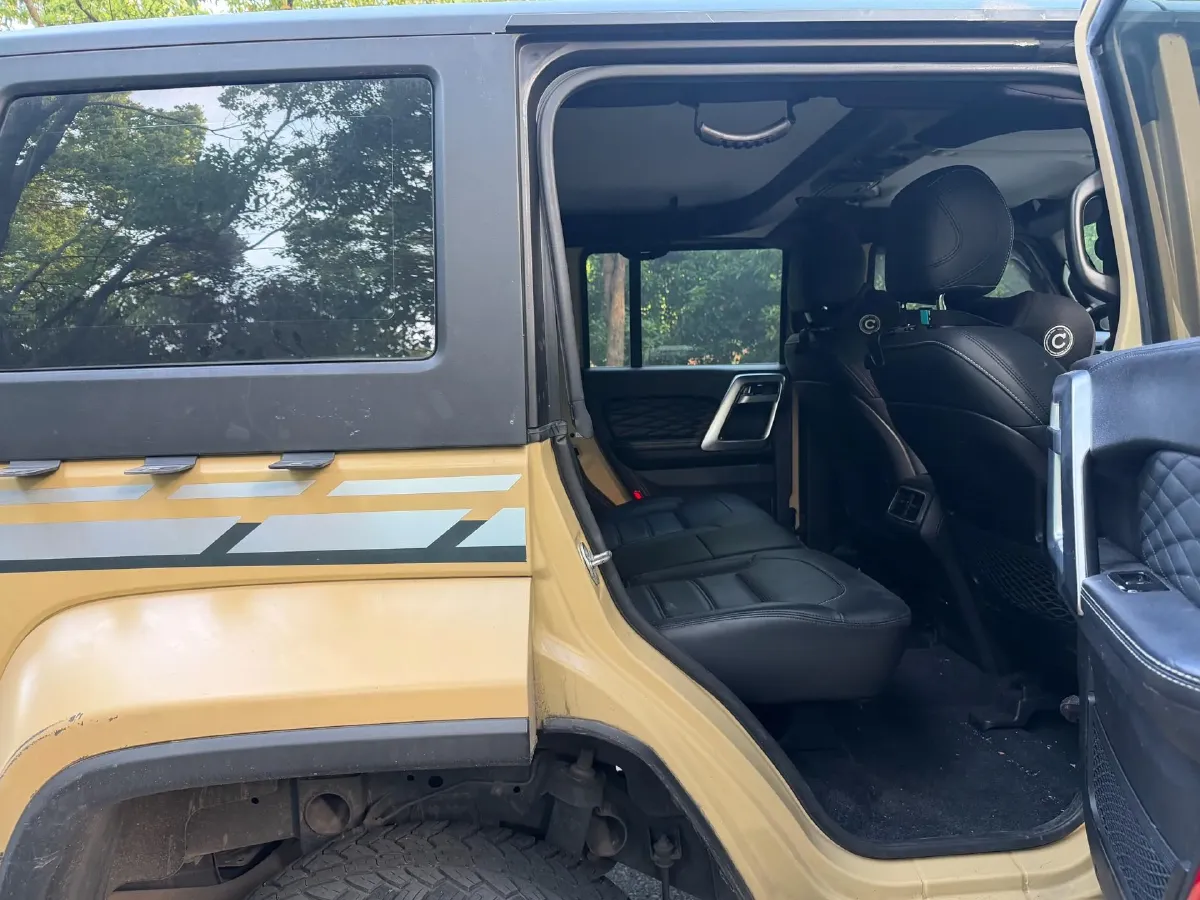 2019 Beijing BJ40 2.3T 231HP L4 6AT,autocango,china used car exporter,china ev exporter,chinese used car exporter,chinese used ev exporter